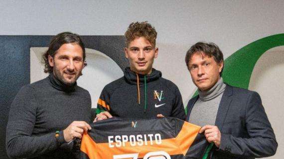 Venezia, Esposito si presenta: "A Ferrara momento difficile, qui ho sentito subito la fiducia del club"