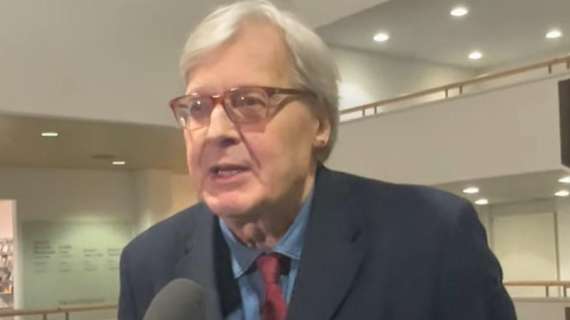 Sgarbi: "San Siro non sarà abbattuto, nel 2024 scatterà il vincolo monumentale"