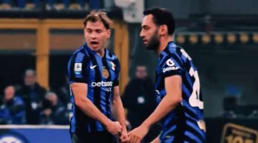 VIDEO - Inter-Napoli, Barella ruba palla a Kvara e si gasa: esultanza feroce con San Siro