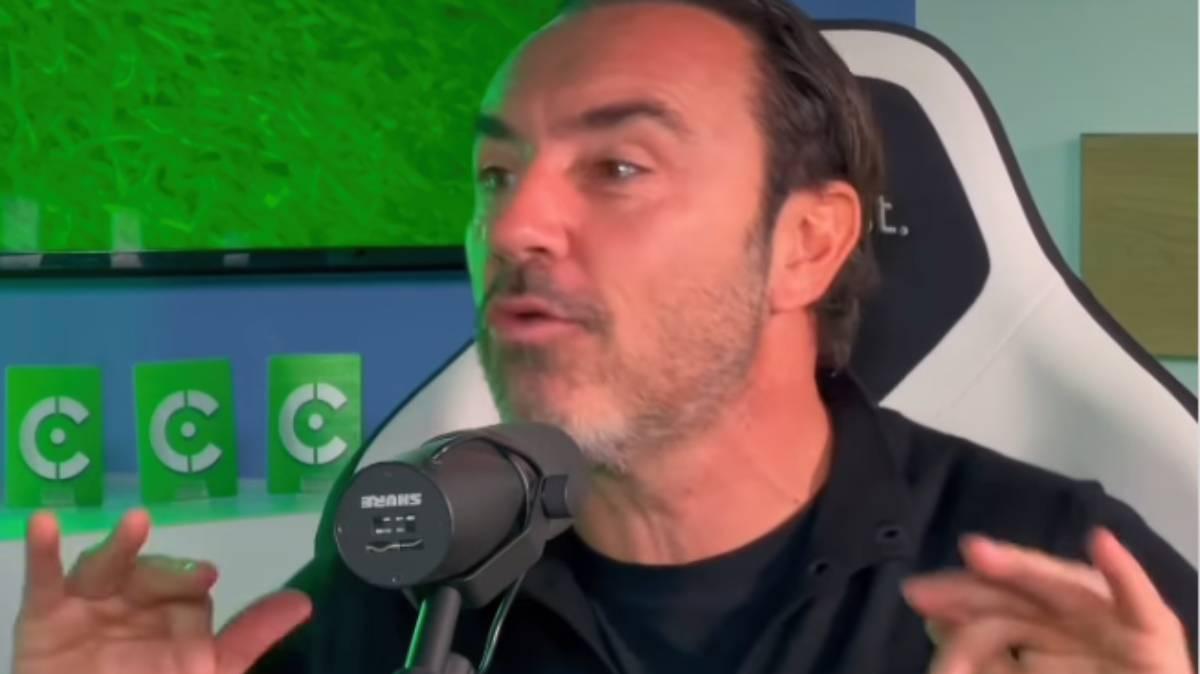 Brocchi: "Chi critica Bastoni fa a botte al calcetto con gli amici. Ha sbagliato, ma..."