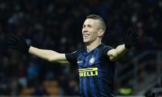 Ceccarini: "Perisic, l'Inter vuole 55 mln. La Fiorentina riflette sulla cessione di Bernardeschi alla Juve"