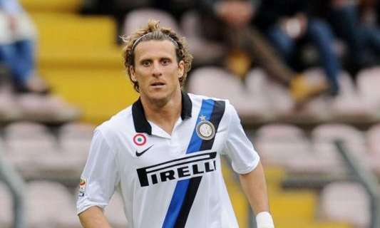 Forlan stenta, Zanetti spiega: "Gli manca fiducia"