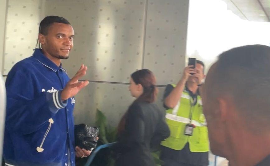 Sky - L'Inter riabbraccia i Nazionali: Akanji è tornato a Milano. Lautaro, Calhanoglu e gli italiani attesi domani 