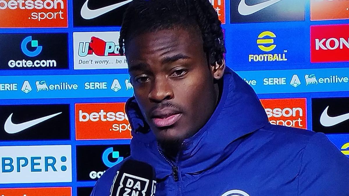 Bisseck a DAZN: "Grande partita, peccato il gol preso". Poi scherza su Lautaro: "Gli argentini sono un po' strani..."