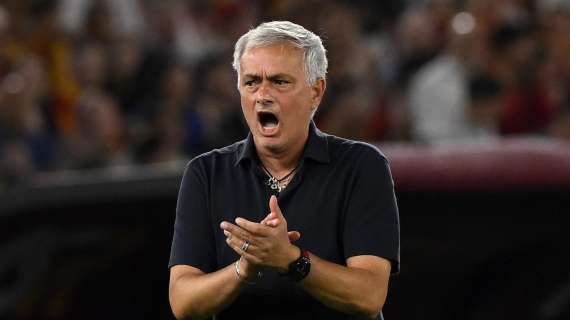 Mourinho: "Ranieri è un amico. Ha fatto il più grande miracolo della storia della Premier, mi ha battuto"