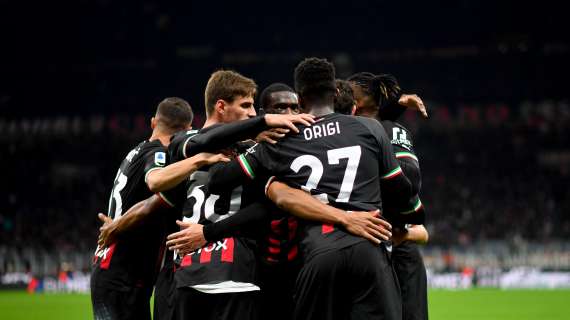 Il Milan liquida l'Atalanta con un gol per tempo e aggancia l'Inter: a San Siro finisce 2-0