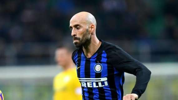 L'Inter celebra la 50esima gara in nerazzurro di Borja Valero