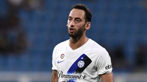 L'Equipe - Incubo Arabia, l'Al-Ahli pensa a Calhanoglu: è l'alternativa a Verratti