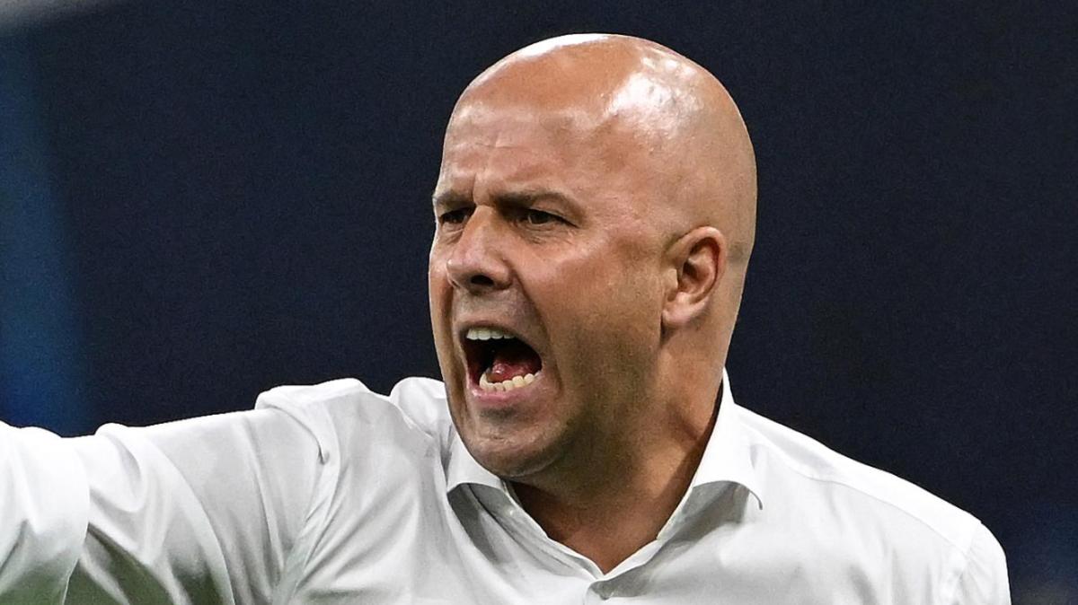 Rooney: "Salah sta distruggendo la sua eredità al Liverpool. Slot deve mostrare la sua autorità"