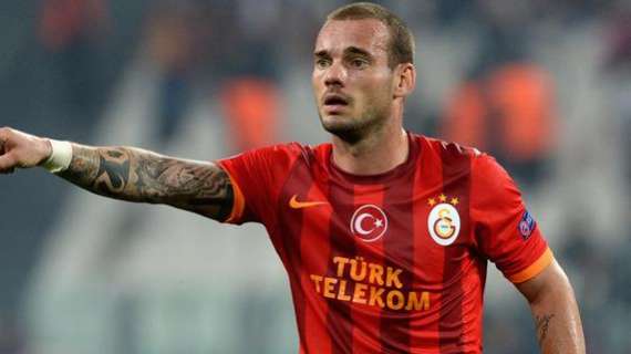 Daily Star - Sneijder verso la Premier, tre big su di lui