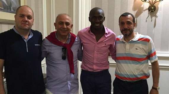 UFFICIALE - Mbia al Trabzonspor: contratto triennale