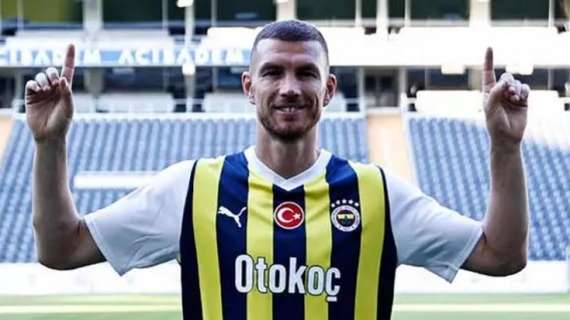 Fenerbahçe, problema Dzeko: non vuole partire per un torneo in Russia per ragioni politiche