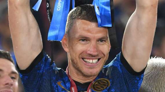Si ritira l'amico e connazionale Ibricic, il messaggio di Dzeko: "Ci vediamo presto in pensione"