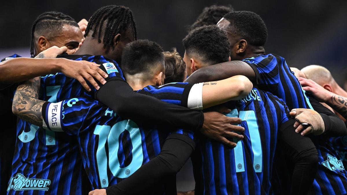 Zoff: "Scudetto, l'Inter ha un bel vantaggio. Ringiovanire la rosa? Andiamoci piano, stanno tenendo un ritmo altissimo"