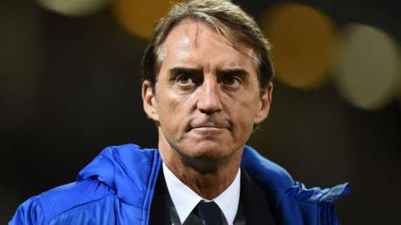 Mancini: "Riprendiamo e vedrete che il calcio aiuterà il Paese. Scudetto? L'Inter in corsa se batte la Samp"