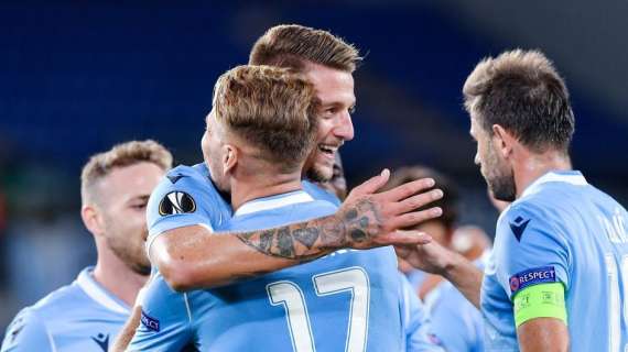 UEL - La Lazio rimonta il Rennes: 2-1 all'Olimpico. L'Arsenal cala il poker, Siviglia ok di misura: i risultati