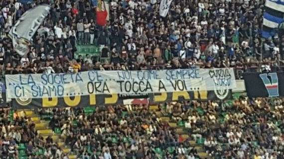 La Curva sprona la squadra: "Noi ci siamo. Ora tocca a voi"