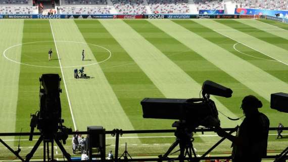 Calcio in tv, ascolti in calo. Juve-Inter terza gara più vista