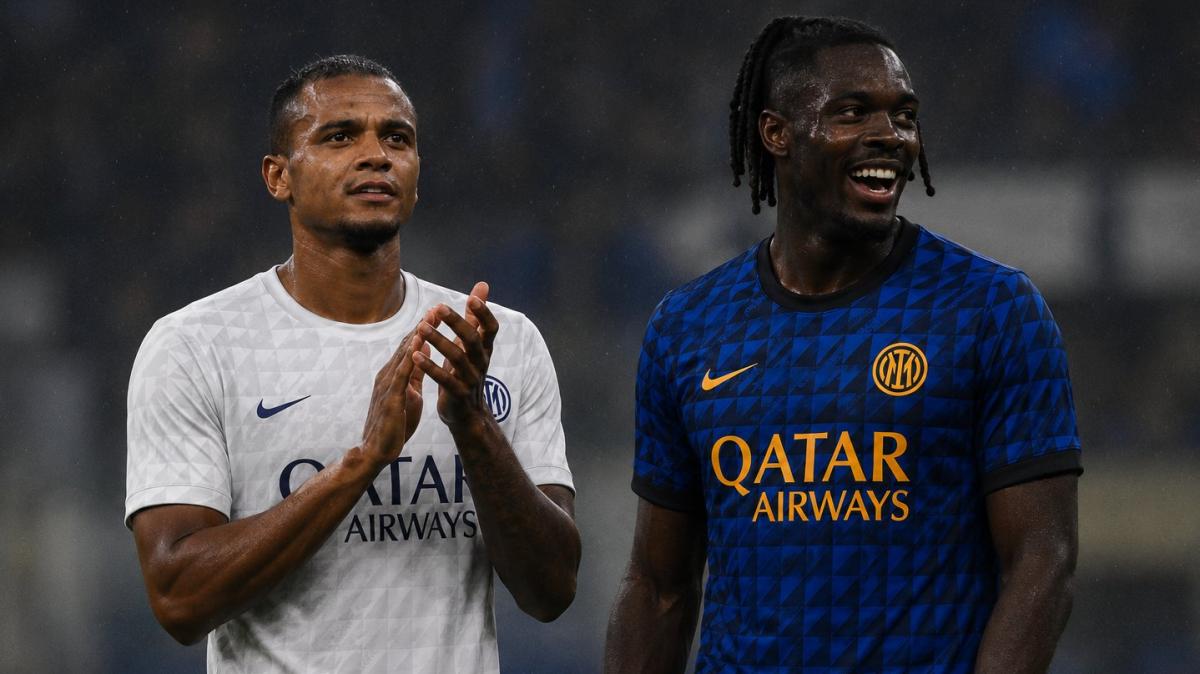 Footy Headlines conferma le maglie pre-match 2026/27