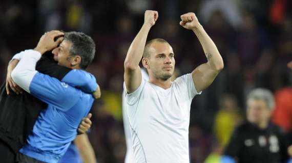 Sneijder: "Nell'intervallo al Camp Nou Mou ha detto.."