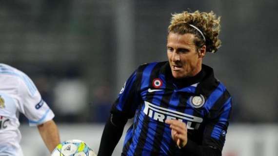 Ag. Forlan: "Vedremo che accadrà. Al Milan? No"