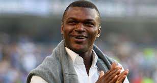 Desailly: "La mostruosa Juve stia attenta all'Inter"