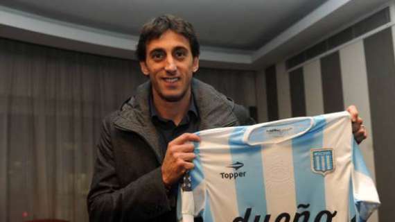 La missione di Milito: "Arrivo con più esperienza, la trasmetterò ai giovani. Il Racing conta su di me, e adesso..."