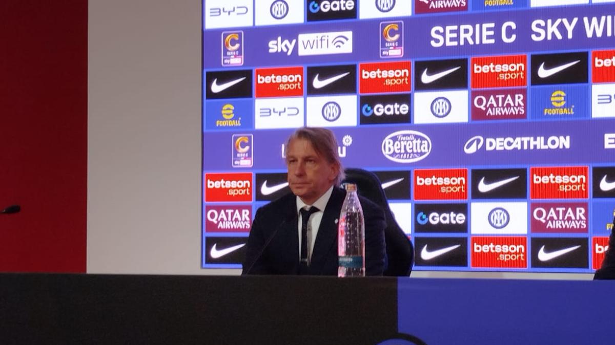 Vecchi in conferenza: "La prestazione c'è stata, peccato per gli episodi. Il ruolo di Kamate? Grande fiducia perché..." 