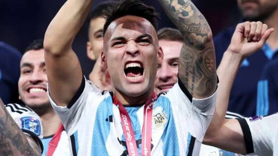 Il trionfo di Lautaro, gioia incontenibile sui social: "Campioni del Mondo"