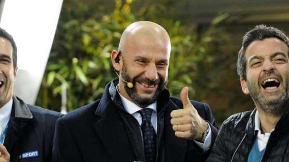 Vialli: "Mancio ama giocare 'a specchio'. Il cambiare..."