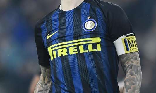 La maglia dell'Inter nello spazio con Paolo Nespoli
