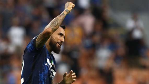 Vidal si lega all'Inter: "Le voci di addio? Io ho sempre saputo che sarei rimasto qui"