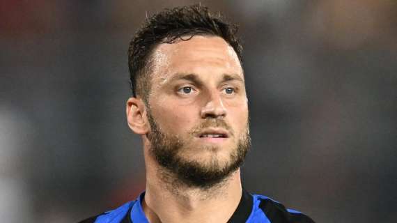 Il Secolo XIX - Arnautovic-Genoa, pensieri diversi tra Gilardino e il club. In sette interessate a Gudmundsson, ma...