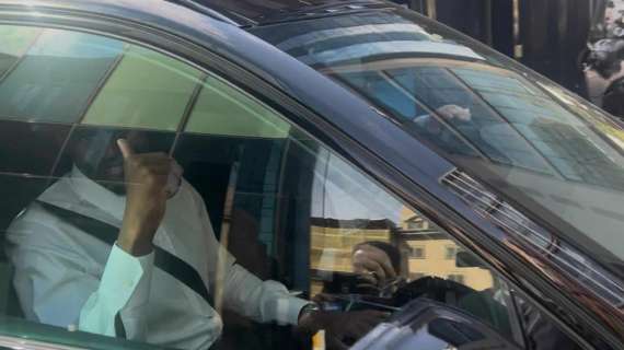 VIDEO - Bonny e Pastorello lasciano la sede dell'Inter: pollice alto del neointerista. Si attende l'ufficialità