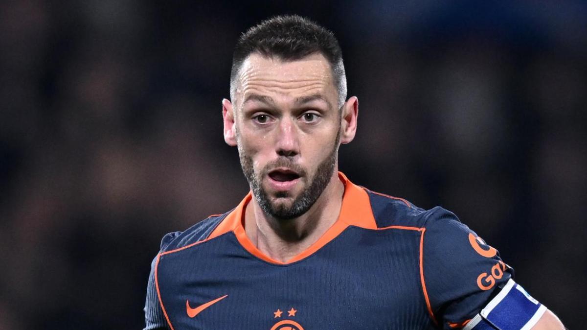 GdS - Chivu ha chiesto De Vrij: proposto il rinnovo, palla al giocatore