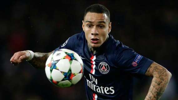 Da addio a rinnovo? Il PSG vuole tenere Van der Wiel