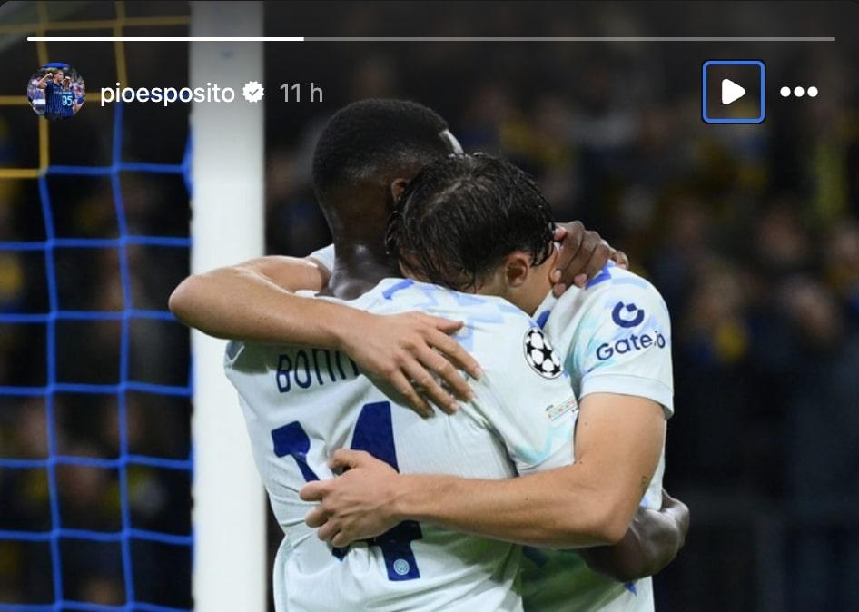 Esposito trova il primo gol in Champions League e 'abbraccia' Bonny anche sui social: "Grazie fenomeno"