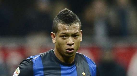 Guarin a Zanetti: "Guarisci. E' solo un cambio gomme!"