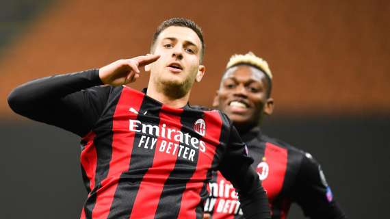 Milan, Dalot: "Scudetto, presto per fissare gli obiettivi. Mou? Importante nella mia carriera"