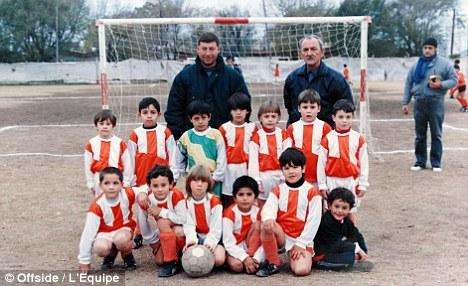 Messi (6 anni) &egrave; il bambino in alto a sinistra