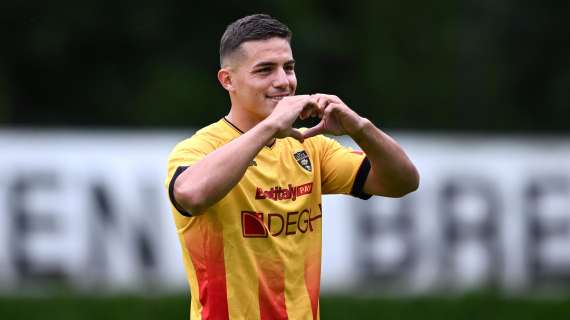 Sky - L'Atalanta blocca Lookman e trova l'erede di Retegui: accordo col Lecce per Krstovic. Le cifre dell'affare