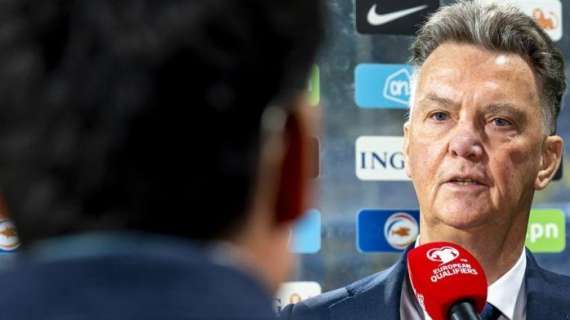 Eriksen mette in crisi l'Olanda, Van Gaal: "Con lui in campo De Ligt ha fatto un passo avanti troppo spesso"