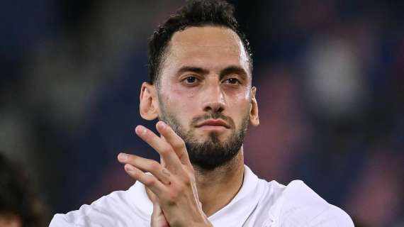 Turchia, Montella convoca Calhanoglu per il doppio impegno in Nations League 