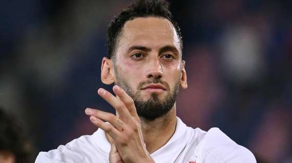 Turchia ko, Calhanoglu non fa drammi: "C'è tristezza, ma possiamo ancora passare come secondi"