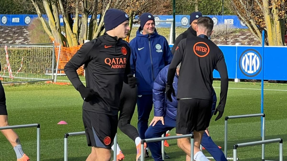 Chivu parla con il gruppo: non vuole cali di tensione domani. Difesa decisa