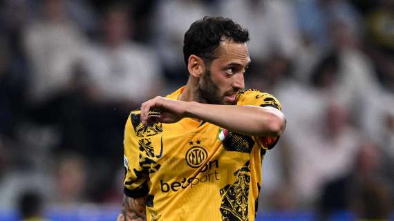 Calhanoglu-Galatasaray, il presidente Özbek apre: "Non l'ho incontrato, ma tutti vogliono Hakan"