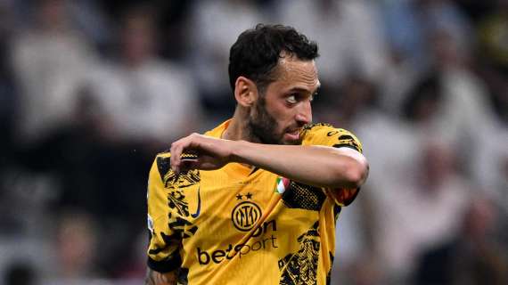 Osimhen e Calhanoglu, il presidente del Galatasaray chiarisce: "Non metteremo il club in difficoltà finanziaria"