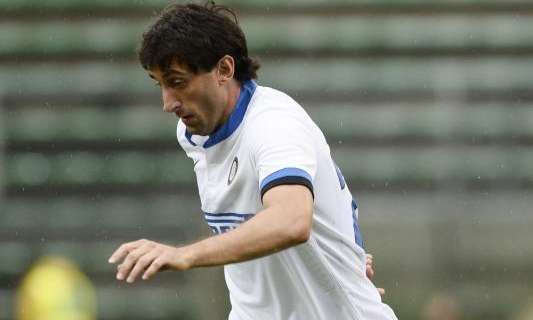 Milito, è stiramento al retto femorale. Il giocatore...