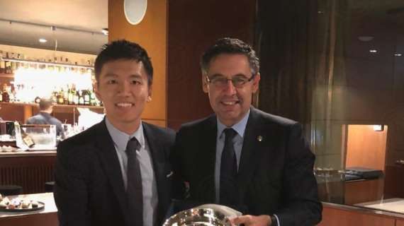 FOTO -  Steven Zhang e Bartomeu al meeting Uefa