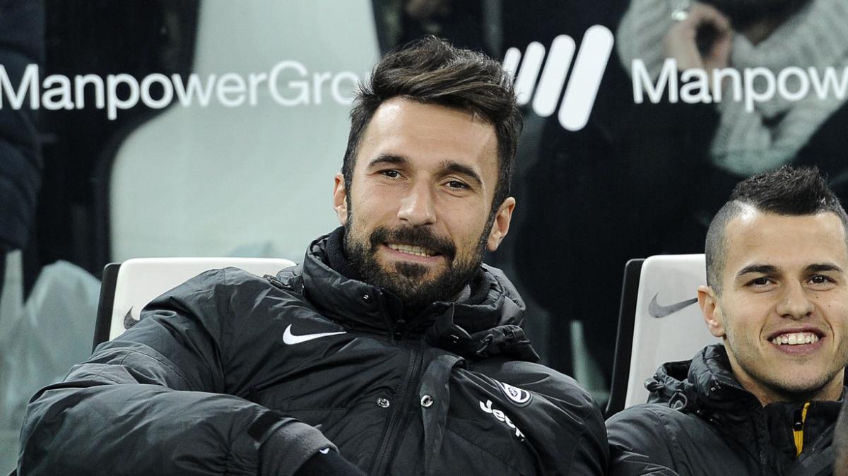 Vucinic: "Dalla Coppa Italia con la Roma agli scudetti alla Juve: in Italia si sono avverati i miei sogni"